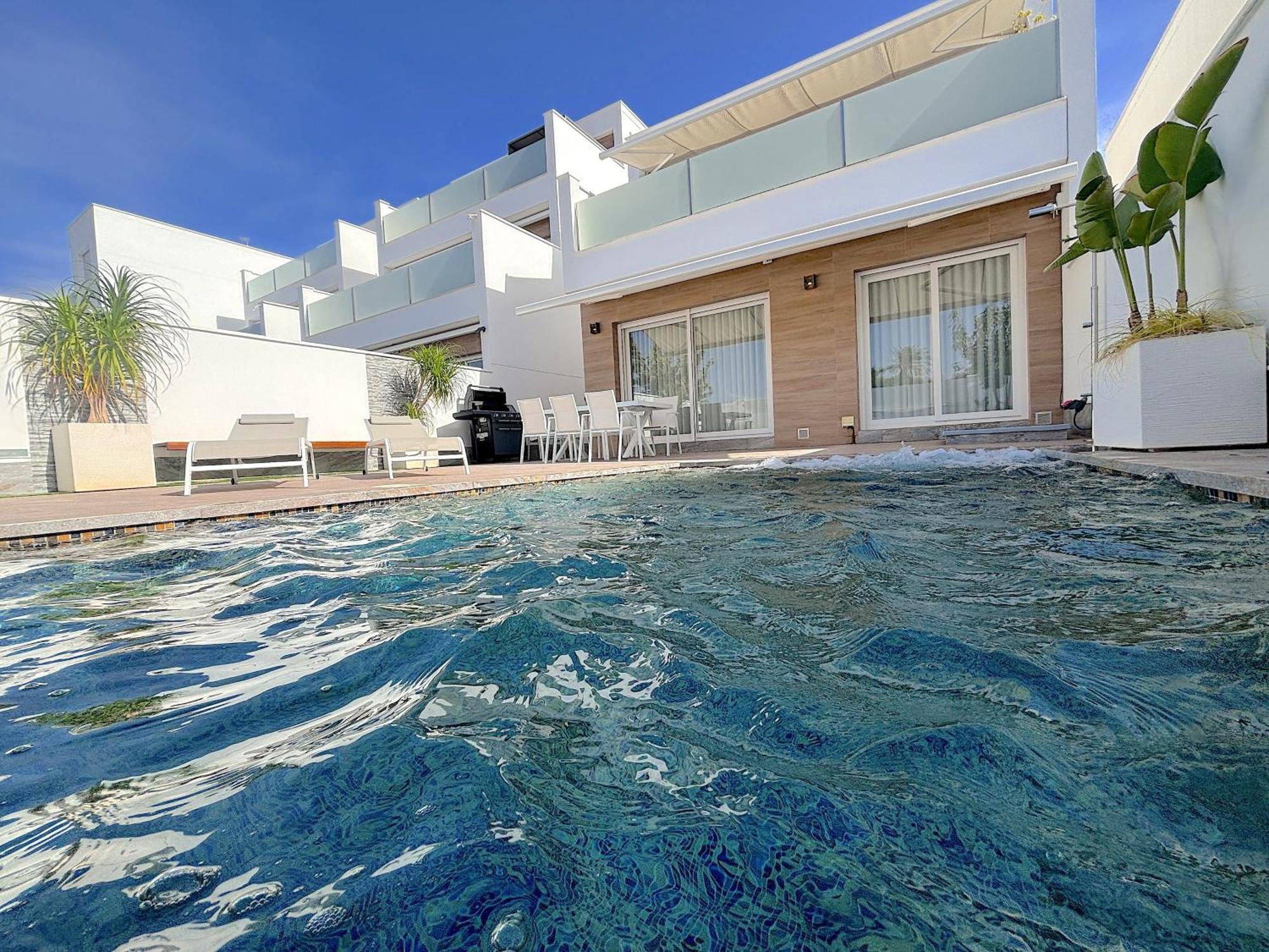 Magnifica Villa En San Pedro De Pinatar سان بيذرو ذيل بيناتا المظهر الخارجي الصورة